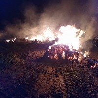 Pożar stogu w Rzadkwinie (gm. Strzelno)