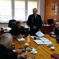 Przekazanie kart rabatowych PKN Orlen dla druhów OSP włączonych do KSRG z terenu powiatu